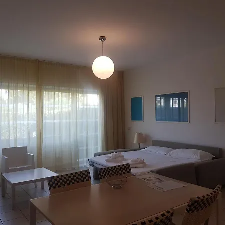 Appart hôtel Solidago 3*
